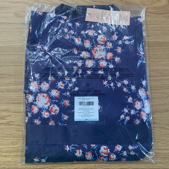 🍄 NWT Morgan Lane Allie Robe in Navy Floral - Picture 9 of 9